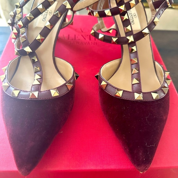 Valentino - Picture 5 of 10